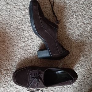 Brown suede Clark's booties